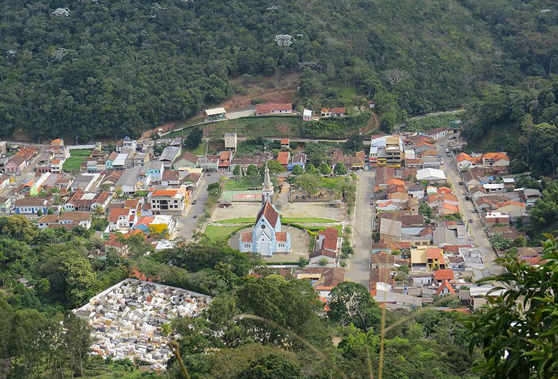 Trilha do Morro do Cruzeiro em Santa Maria Madalena